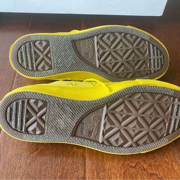 Converse CTAS Pro Monochrome Aurora Yellow Sneaker 166410F Men’s 5 Women’s 7 - Picture 3 of 6